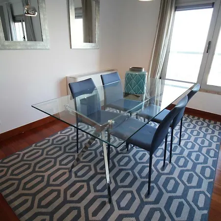 Gare Oriente Modern T2 Apt With 180 River View * Lisboa